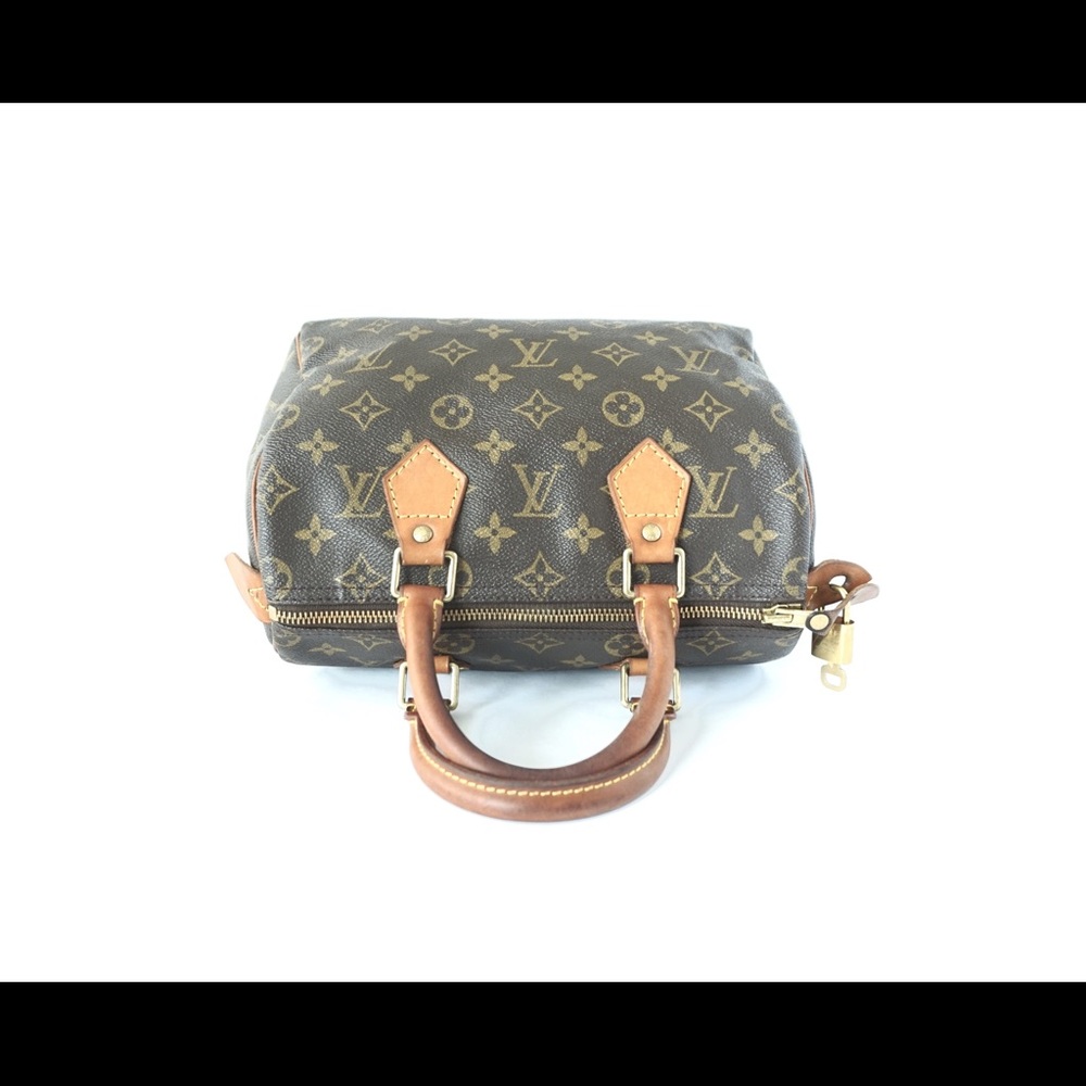 Offers! Louis Vuitton Speedy 25 Monogram Canvas.